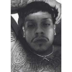 Meet your Posher, Romario